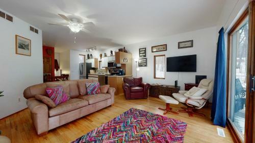 Jacobia Lakefront Retreat