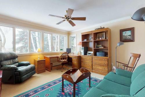 Birchwood: Meadows Bliss