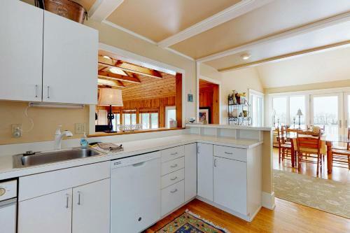 Birchwood: Meadows Bliss