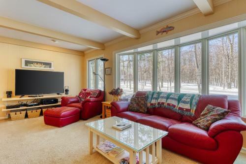 Birchwood: Gracious Home