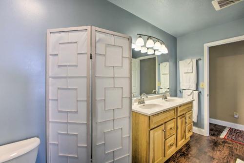 Authentic Cottage Retreat On Houghton Lake!