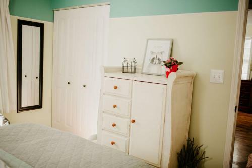 Michiana Hideaway Retreat