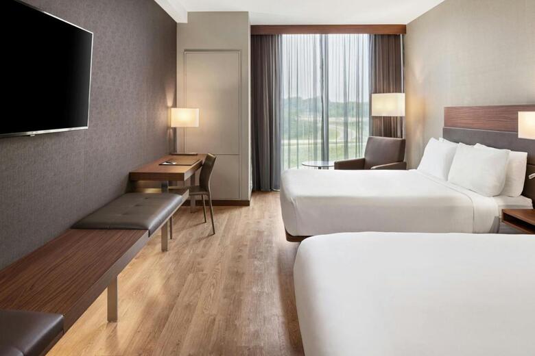 AC Hotel By Marriott Minneapolis West End