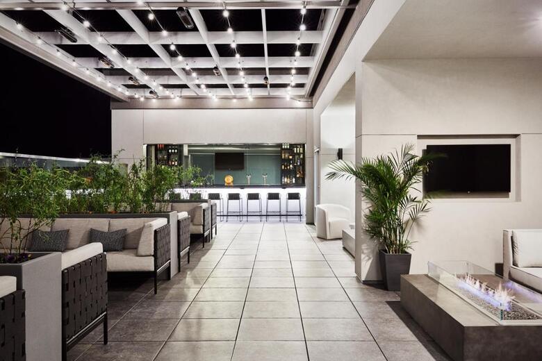 AC Hotel By Marriott Minneapolis West End