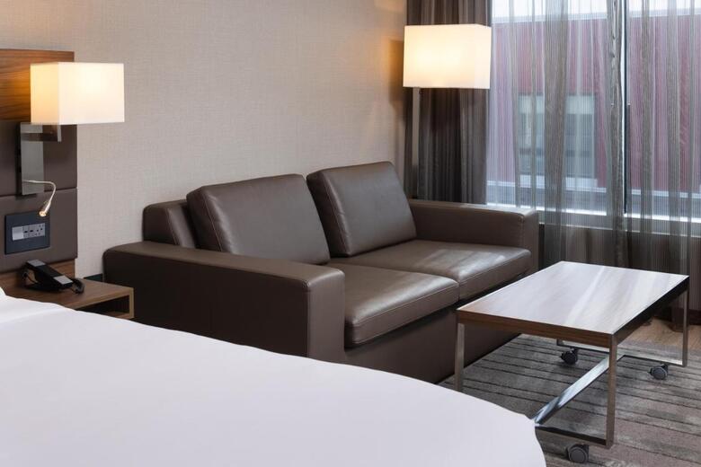 AC Hotel By Marriott Minneapolis West End