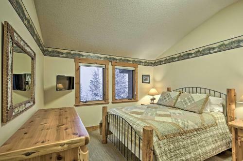 Comfy Lutsen Mountain Villa With Balcony, Grill