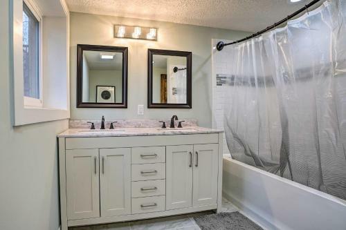 Chic Chaska Retreat With Deck Overlooking Dtwn!