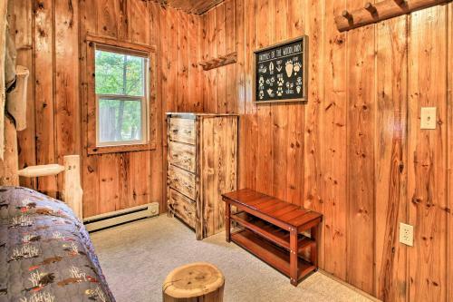 Waterfront Pequot Lakes Cabin With Dock And Sandy Beach