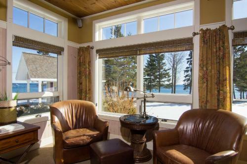 Hotel Larsmont Cottages
