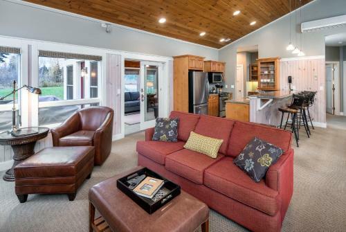 Hotel Larsmont Cottages