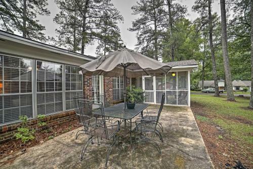Charming Starkville House With Yard - 2 Mi To Msu!