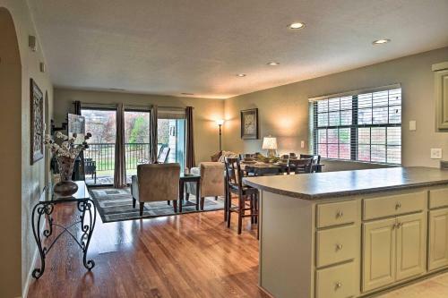 Apartamento Condo Amidst Branson Action With Pool And Golf!