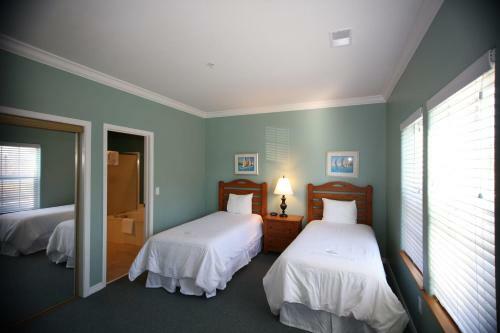 Spinnaker Suite Right By The Strip 2br Standard