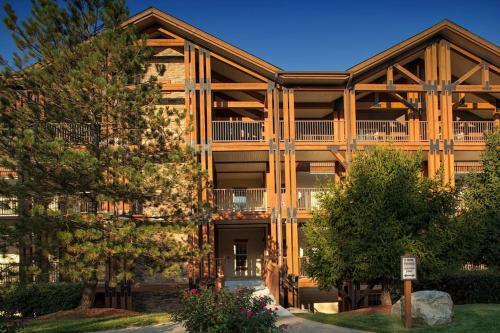 Gorgeous Branson Suite 2br Standard