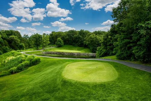 Hotel Links At Thousand Hills