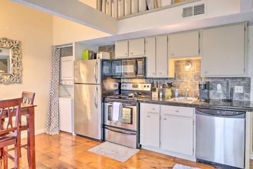 Apartamento Family-friendly Branson Condo With Balcony!