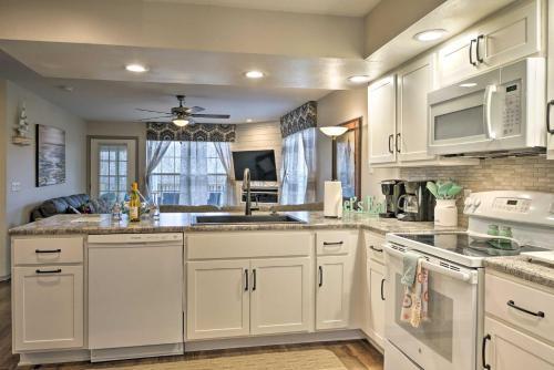Apartamento Modern Lakefront Condo With Porch And Dock Access