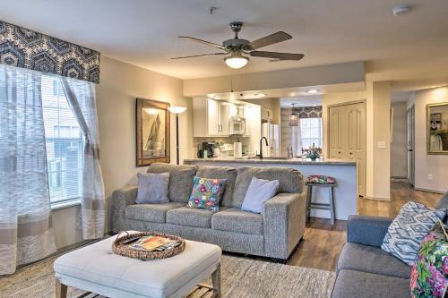 Apartamento Modern Lakefront Condo With Porch And Dock Access