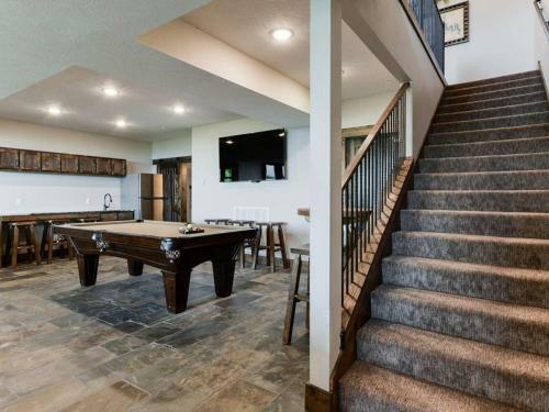 Lodge 68