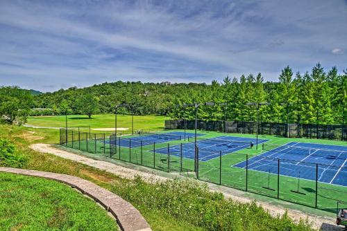 Luxurious Stonebridge Lodge With Resort Amenities!