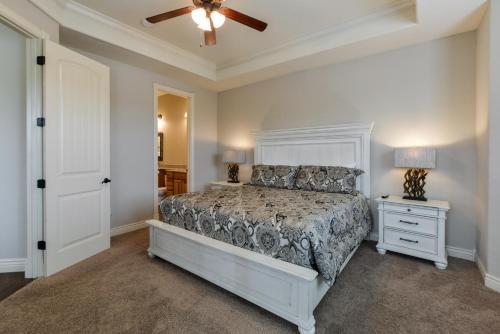 Condo 322