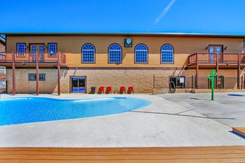 Condo 322
