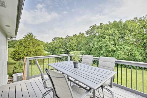 Modern Excelsior Springs Home With Deck And 3 Acres!