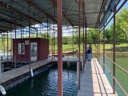 Apartamento Welcome To The Goose's Gander! Steps Down To Lake Table Rock!