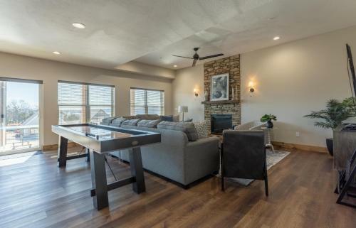 Branson Cove Chateau Home