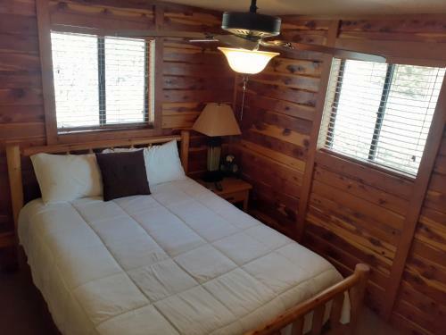 Log Cabin