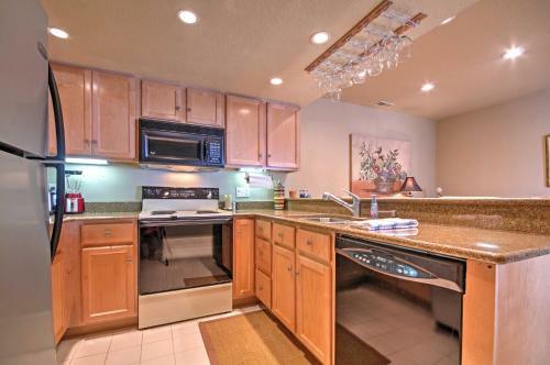 Apartamento Luxe Lakeside Regatta Bay Getaway With Pool Access!