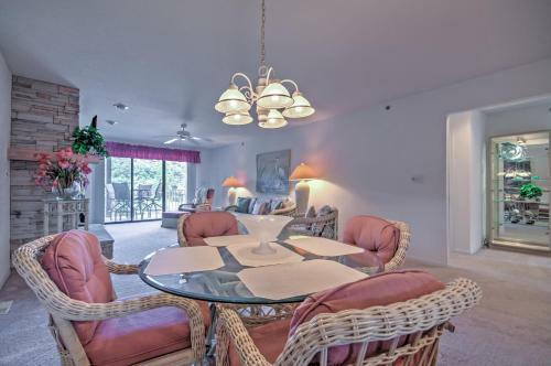 Apartamento Tranquil Osage Beach Condo With Waterfront Decks!