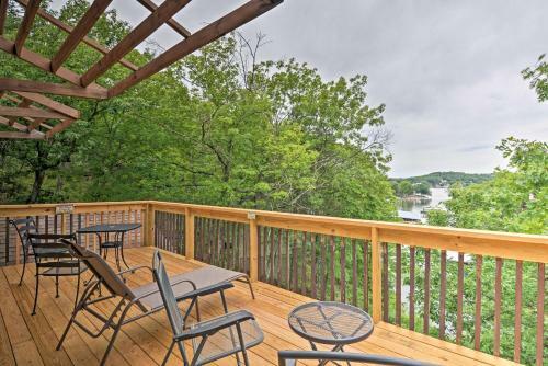 Waterfront Osage Beach House With Resort Amenities