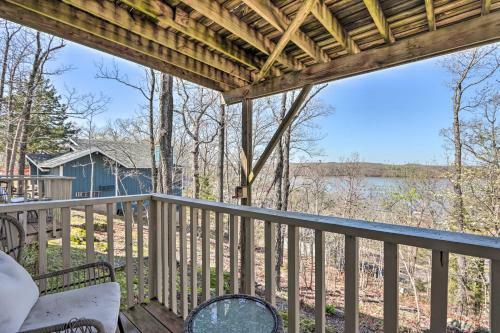 Peaceful Osage Beach Escape With Resort Perks!