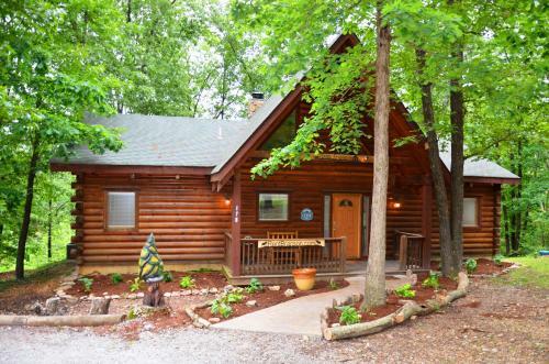 Premium Log Cabin Vacation Experience, Hottub,firepit, Woods Ozark Preserve