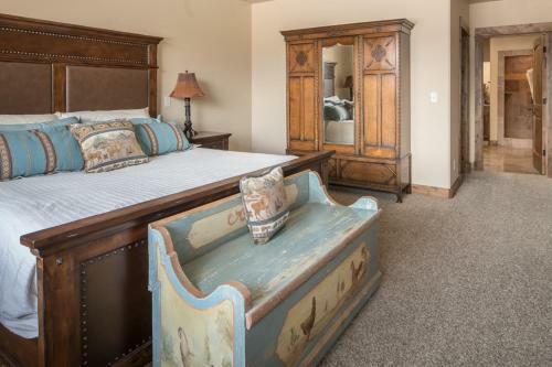 60 Moose Ridge
