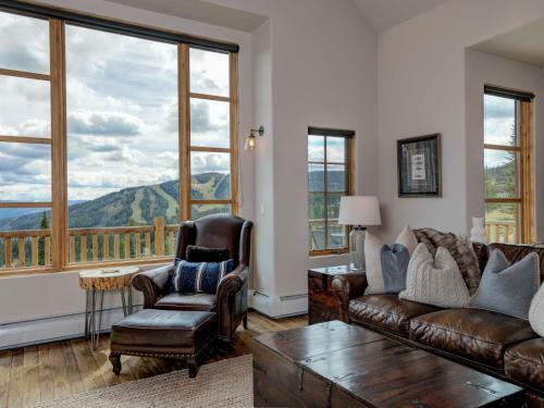 Alpine Meadows Chalets By Big Sky Vacation Rentals