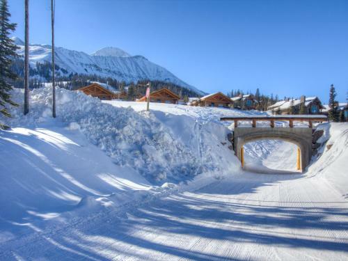 Indian Summer Homes By Big Sky Vacation Rentals
