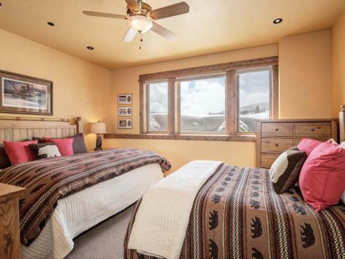 White Grass Lodge By Big Sky Vacation Rentals