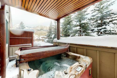 Crail Creek 602