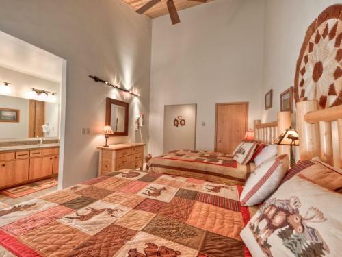 Beaverhead Condos By Big Sky Vacation Rentals