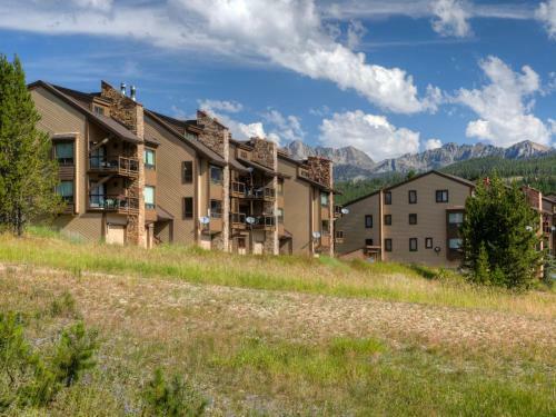 Beaverhead Condos By Big Sky Vacation Rentals