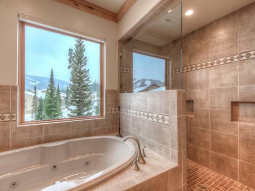 Beaverhead Condos By Big Sky Vacation Rentals