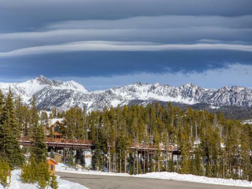 Moonlight Penthouse By Big Sky Vacation Rentals
