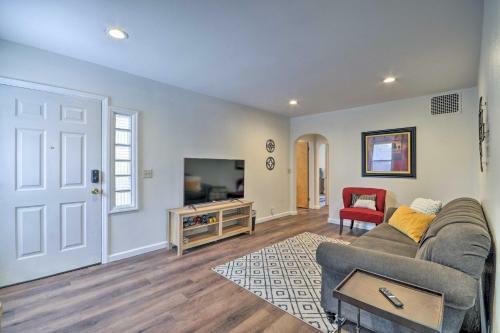 Updated Billings Abode Hike, Dine And Explore!