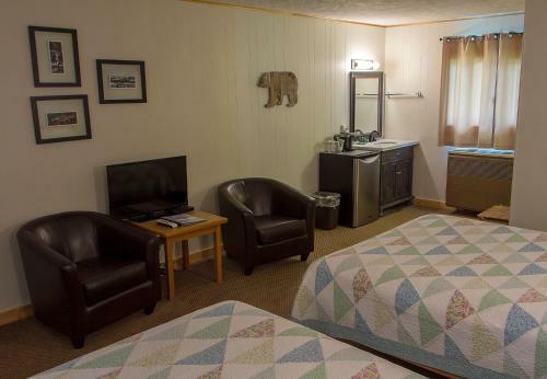 Hotel High Country Motel And Cabins