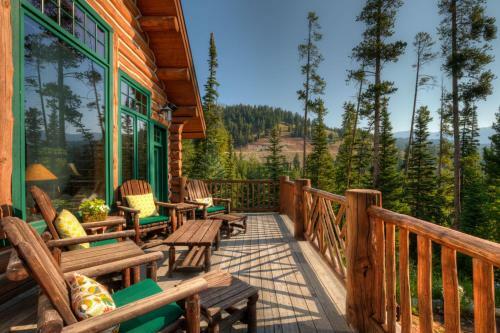 Leaf Lodge By Big Sky Vacation Rentals