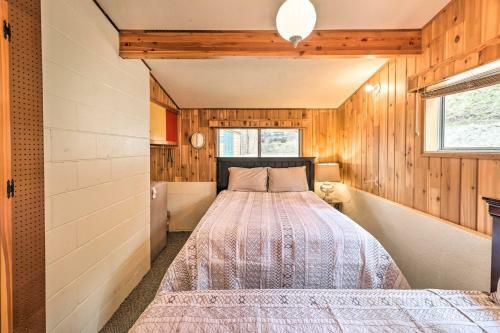 Flathead Lake Waterfront Cabin With Dock, Kayaks