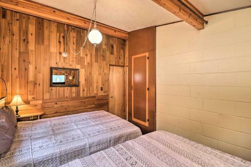 Flathead Lake Waterfront Cabin With Dock, Kayaks
