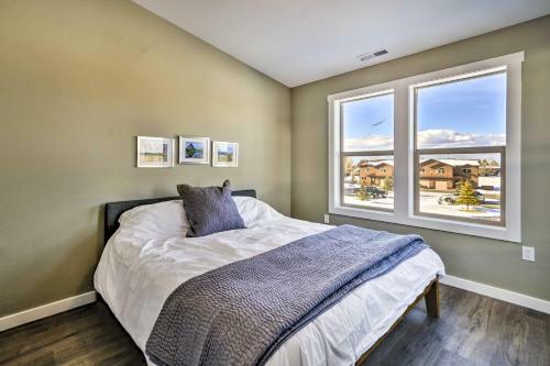 Vivid Home On Red Lodge Mountain Golf Course!